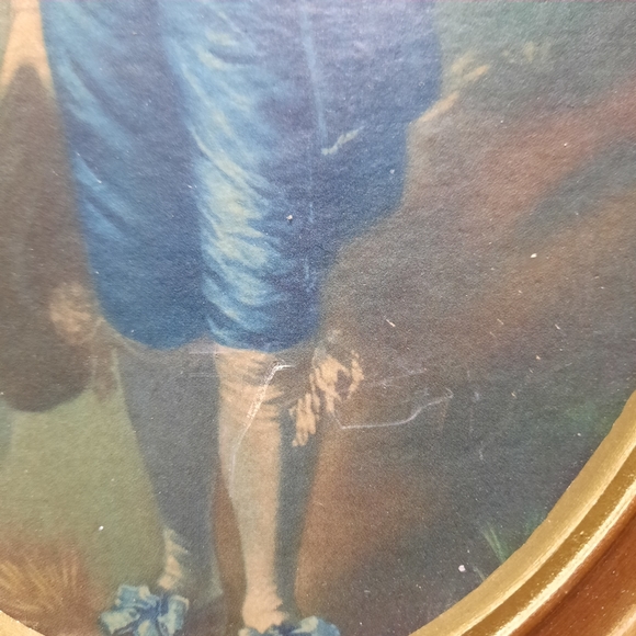 ~{Vintage}~ Victorian style print circle pictures. - Picture 6 of 6